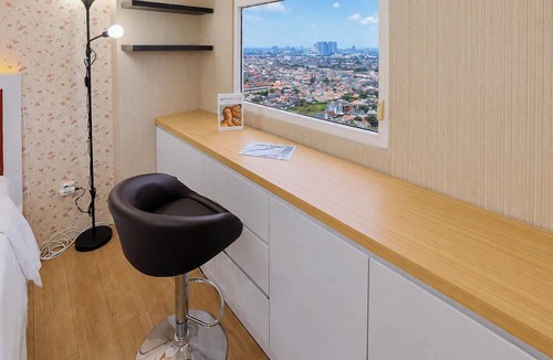 Jakarta Apartment | Classic And Restful Studio Room At Apartment Green Pramuka City