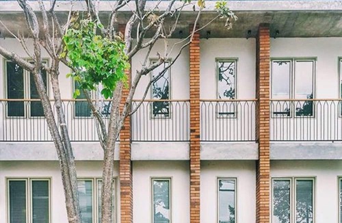 Ciumbuleuit Hotel | Oliver's Hostelry