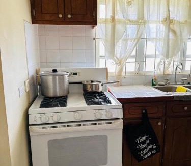 Basseterre House | Guest house 2