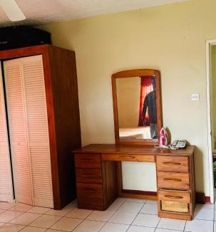 Basseterre House | Guest house 2