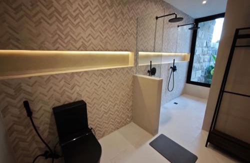 Kuta Villa | Villa Empat Nomada - Huge & Luxury 2 Bedrooms Private Pool Villa in Center Kuta - Free Gym