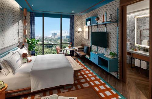 Sudirman Central Business District Hotel | 25hours Hotel Jakarta The Oddbird