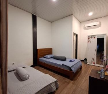 Praya Barat House | Arisiwa Homestay Lombok