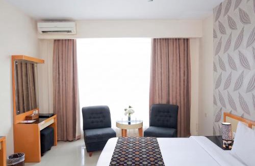 Pekalongan Hotel | Parkside Mandarin Hotel Pekalongan