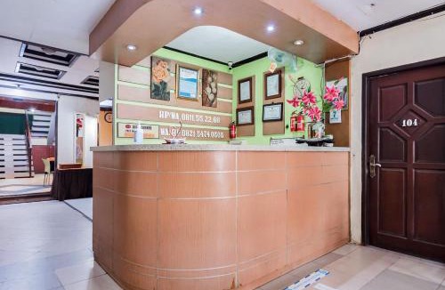 Samarinda Hotel | RedDoorz Syariah near Pasar Pagi Samarinda