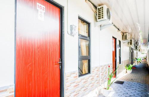Cilacap Hotel | RedDoorz Syariah near Stasiun Gumilir Cilacap