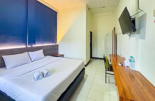 Bogor Selatan Hotel | Garden View near Batu Tulis RedPartner