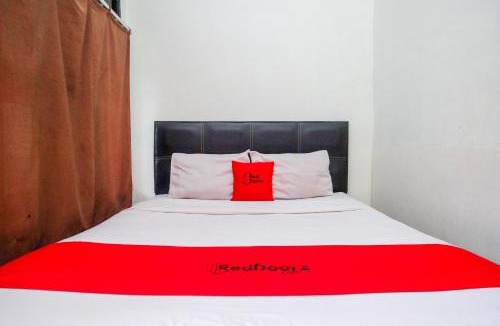 Maguwo Hotel | RedDoorz near Lotte Mart Maguwoharjo Yogyakarta