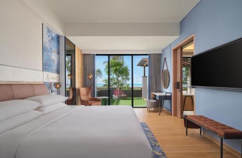 Lagoi Hotel | Four Points by Sheraton Bintan, Lagoi Bay