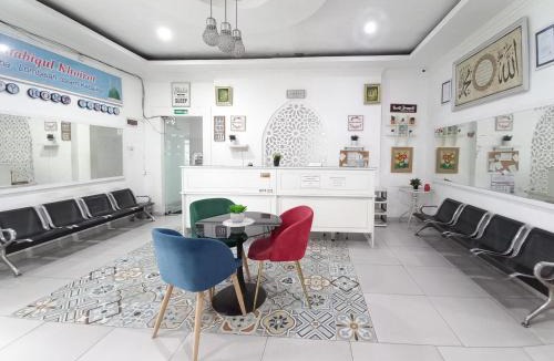 Magetan Hotel | RedDoorz Syariah at Homestay Al Mustaqim Magetan