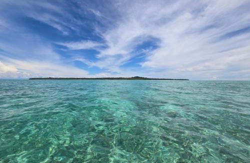 Kepulauan Banyak Resort | MB Palambak Island Resort Pulau Banyak Aceh Singkil