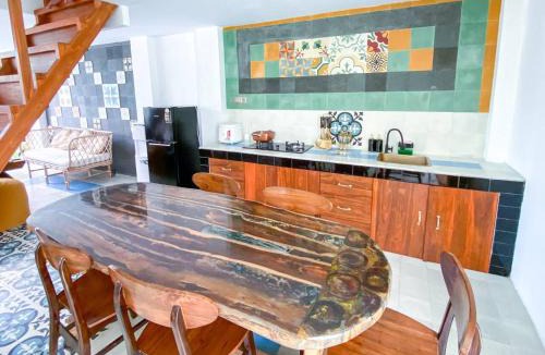 Catur Tunggal Villa | Ubu Villa Tropicola - Near Yogyakarta City Center