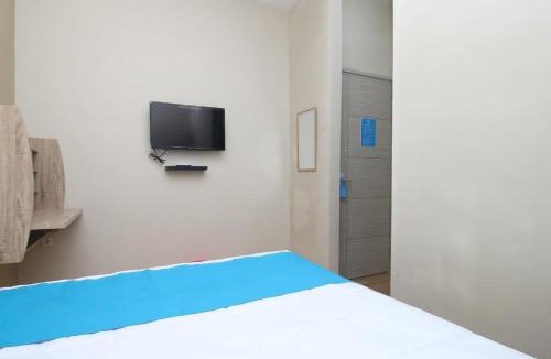 Kebon Kacang House | COZROOMS near MRT, Plaza Indonesia, and Grand Indonesia