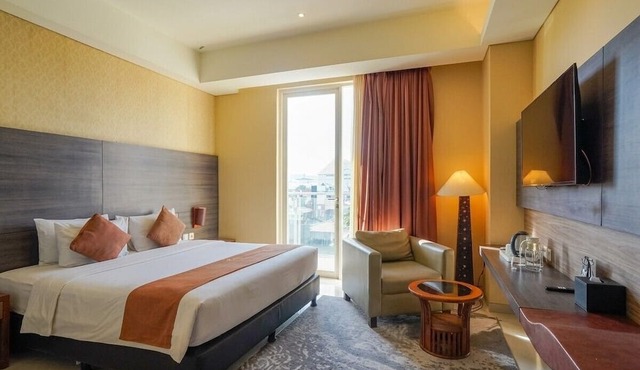 Crystal Lotus Hotel Yogyakarta in Pogung Lor