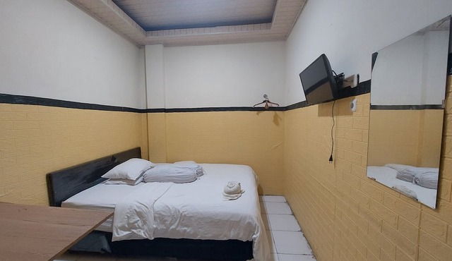 Hotel O Mahendra HomestayNearTaman Wisata Bukit Rurukan in Tondano