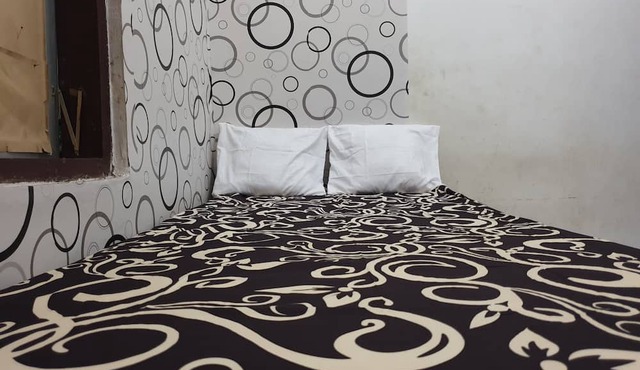 OYO Life 92622 Jatiluhur Kost Syariah in Malang