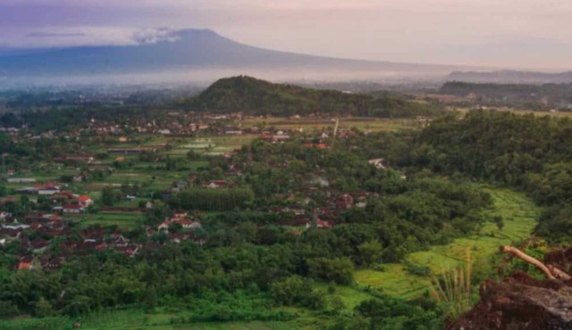 Camping Ground Bukit Tompak in Srimulyo