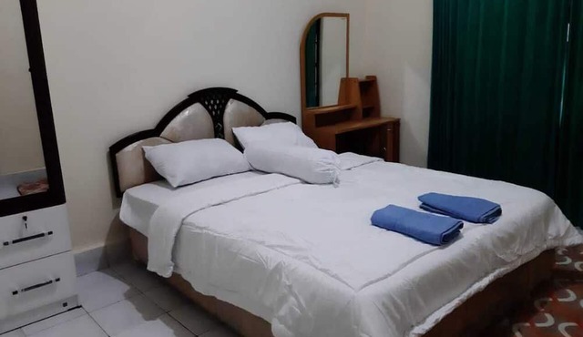 OYO 94930 Yetelu Guest House in Bontang
