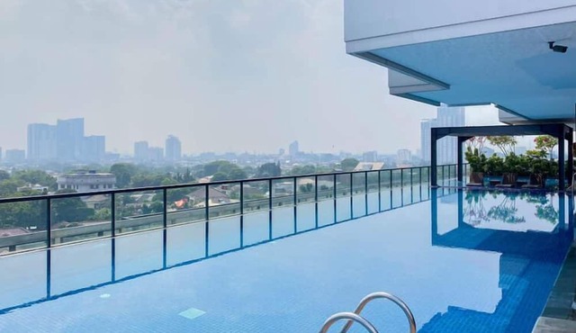 Modern 1Br At Samara Suites Apartment in Jakarta