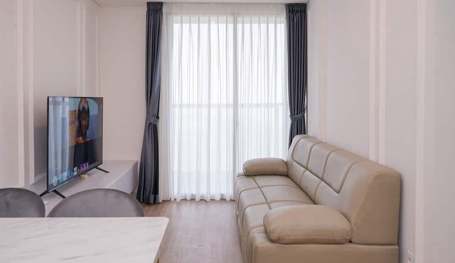 Cozy Living 2Br At Gold Coast Apartment in Jakarta