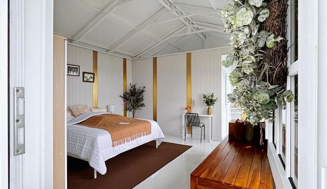 Querencia Cabin in Wanagiri