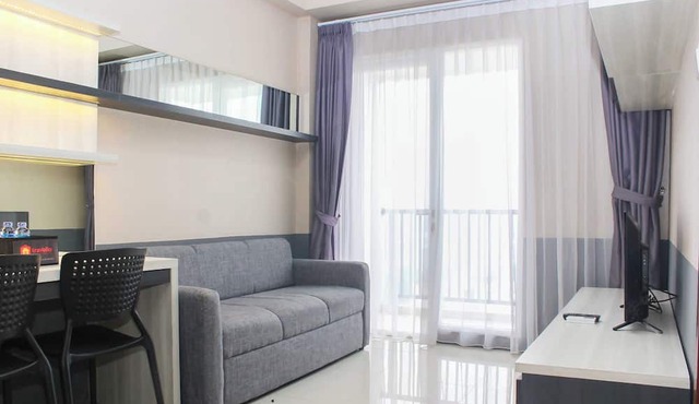 Comfort And Cozy Living 1Br At Signature Park Grande Apartment in Jakarta