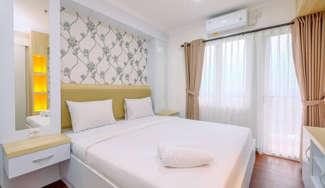 Cozy Living and Homey 2BR Sentul Tower Apartment in Citaringgul