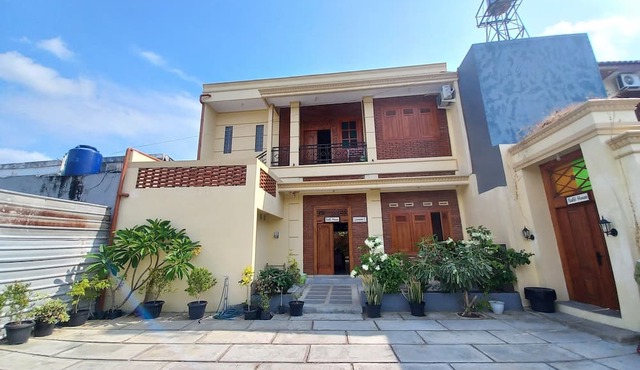 Sabi House Lesmana 2 by Simply Homy in Yogyakarta