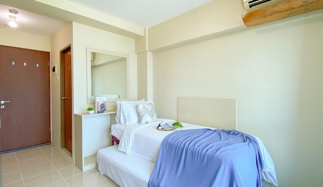 Good Place And Tidy Studio Tifolia Apartment in Jakarta