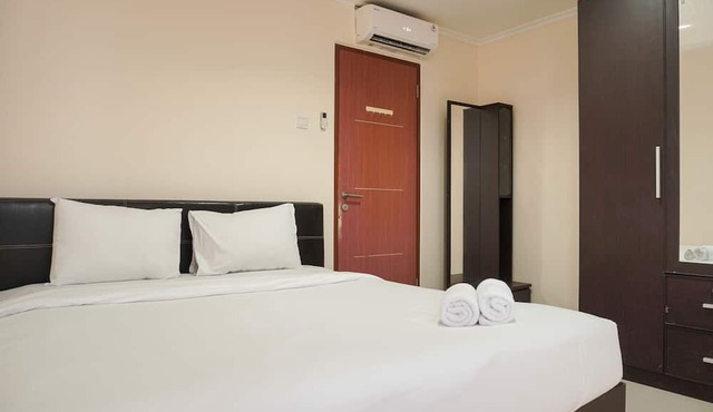 Cozy And Simply 1Br Green Central City Glodok Apartment in Jakarta