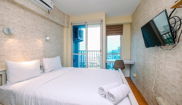 Minimalist Studio With Great City View At Tifolia Apartment in Jakarta