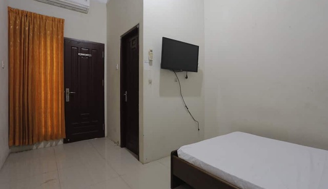Hotel O Guest House Leo Patra in Koealabadak