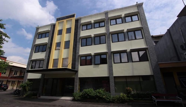 Homestay Tentrem Simpang Lima in Pati