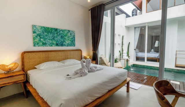 Family 2 Bedroom Villa by Seminyak - B13 in Kota Denpasar