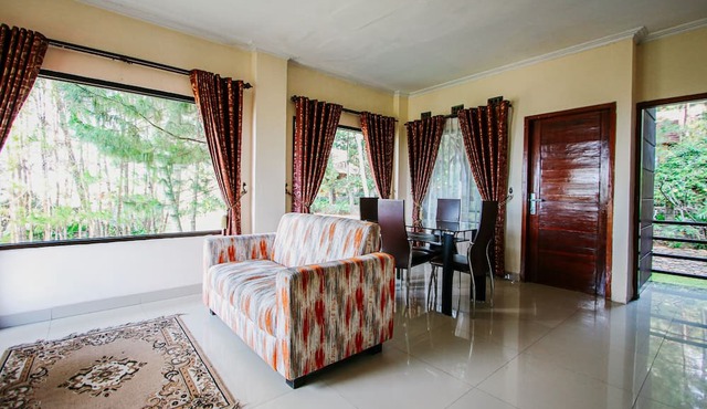 Bukit Alamanda Resort & Resto in Garut