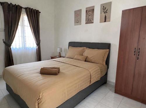 Cilaa Cia guest house in Tegal