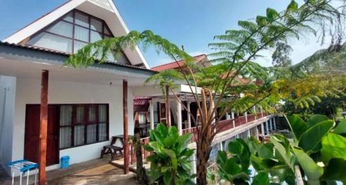 Cozzy Cabin Playground Barkah in Pangalengan