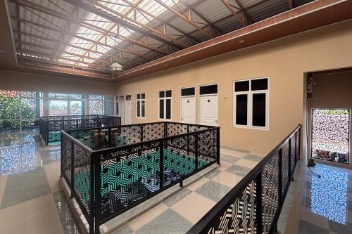 RedDoorz Syariah near PSC Madiun in Madiun