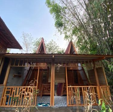 Pondok Lingkoq Kudung in Kopang
