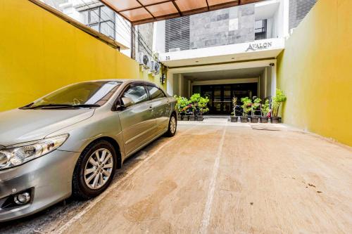 RedDoorz Plus @ Pasar Baru in Jakarta