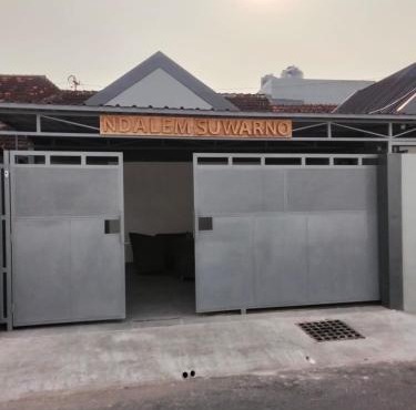 Dalem Suwarno Baru in Timuran