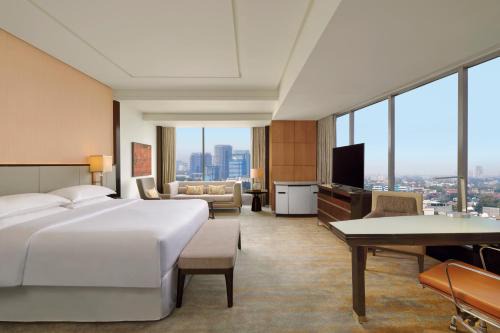 Sheraton Grand Jakarta Gandaria City Hotel in Jakarta