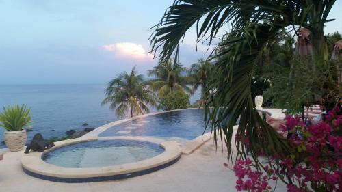 Toyabali-Resort, Boutique Beach Villas in Tulamben